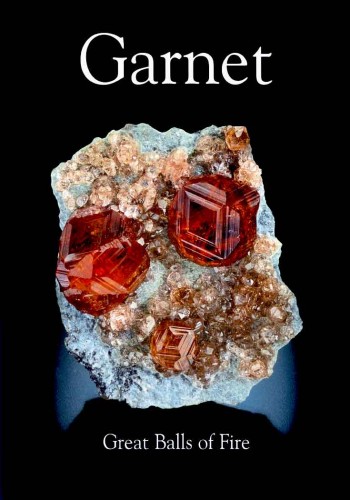 extraLapis English No. 11: Garnet